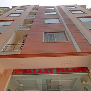 Oyo Flagship 80946 Galaxy Palace Delhi (National Capital Territory of India)